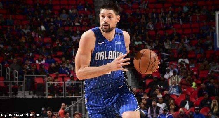 与到足球运 与到足球运