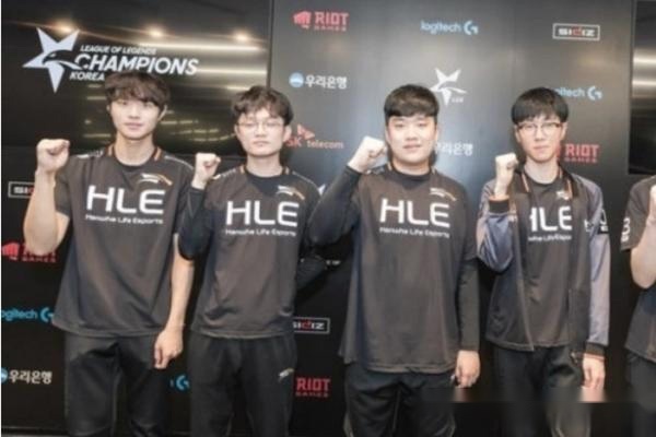 童时期对足 童时期对足