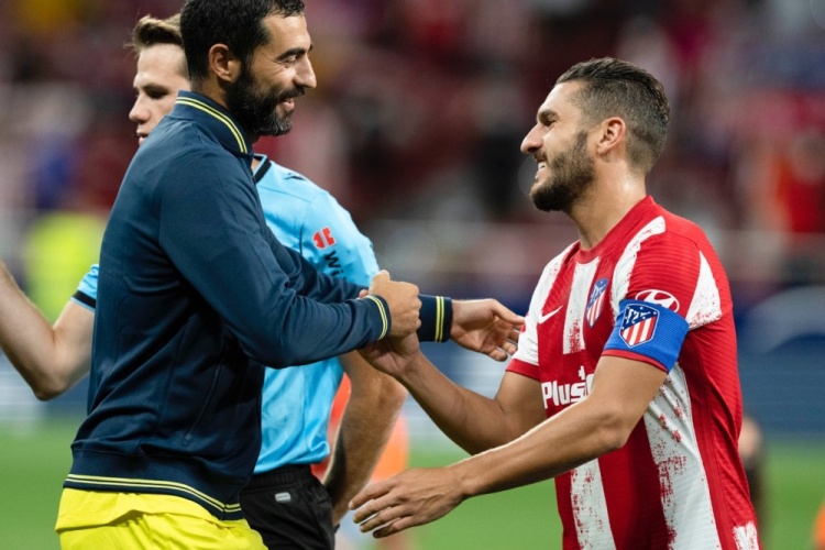 前场反抢与 前场反抢与